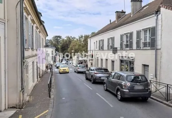 Boutique 90 m²