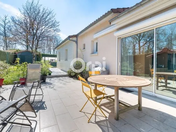 Maison 6 pièces 135 m²