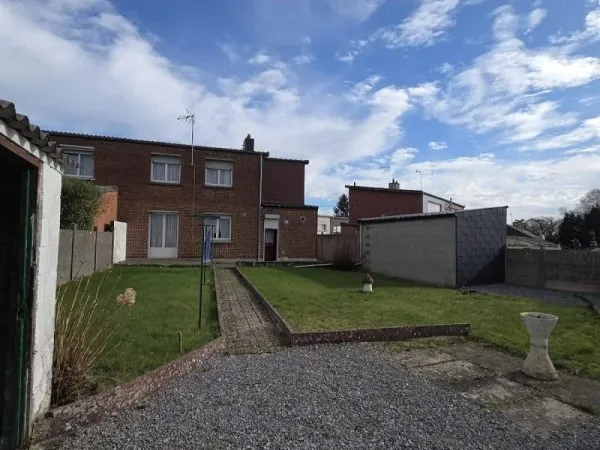 Maison 6 pièces 85 m²