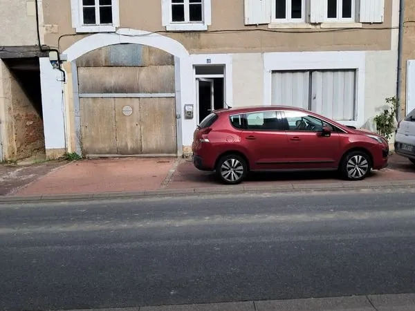 Maison garage et jardin