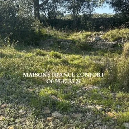 Terrain 630 m²