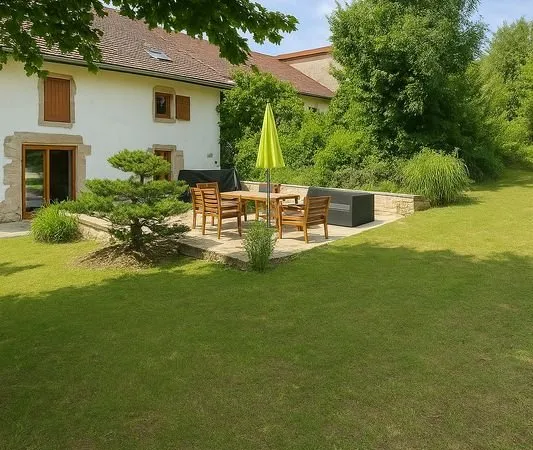 Maison de village en pierre - 152 m² - coeur de Cuttura - grand terrain constructible
