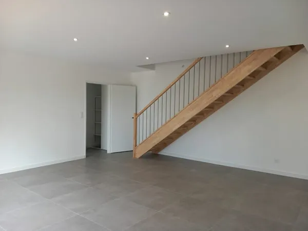 VILLA T5 PINS-JUSTARET