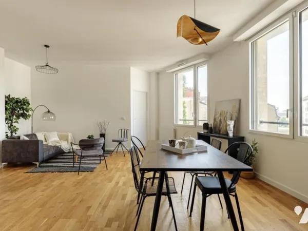 Appartement 4 pièces 94 m²