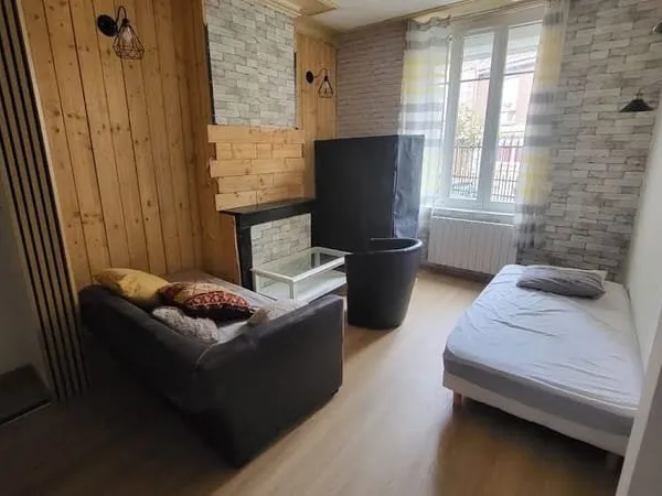 Studio 1 pièce 25 m²