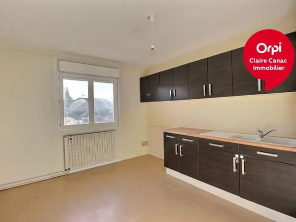 LOCATION : maison F4 (102 m²) à CASTRES
