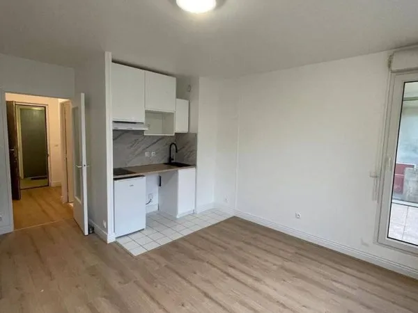 Studio 1 pièce 25 m²
