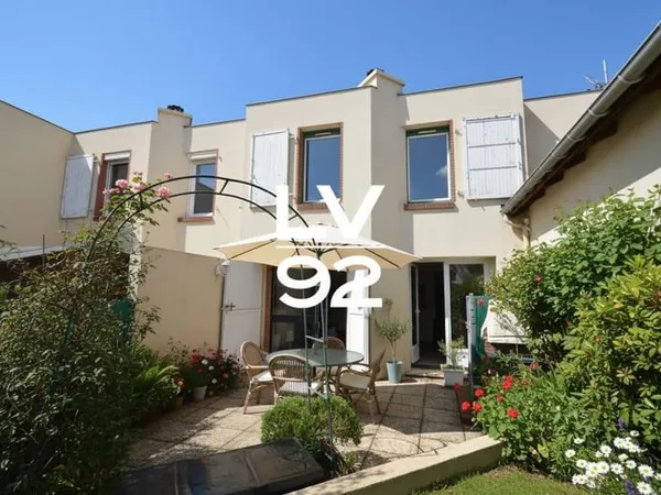 Maison de 4 pièces de 90m² + terrasse orientée Sud de 40m²