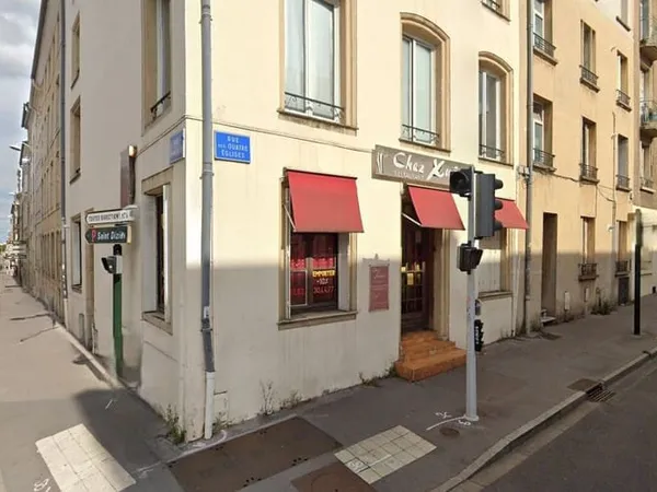 Local commercial 97 m²