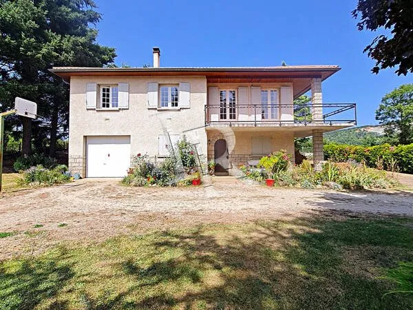 Maison 6 pièces 101 m²