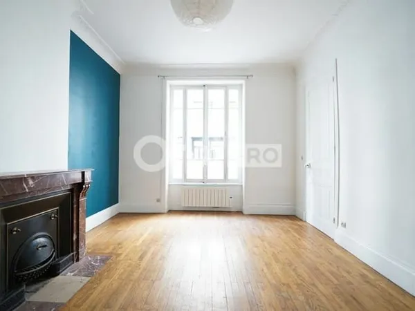 Bureaux 85 m²