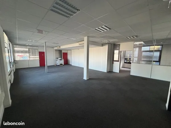 Bureaux 140m² - Bissy avec stationnement