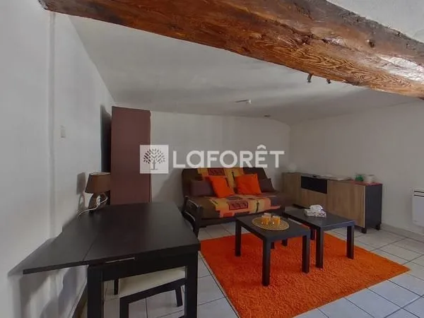 MACON CENTRE VILLE - STUDIO MEUBLE - A LOUER