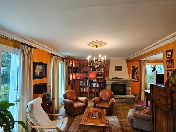 Maison-6 pièces- 127 m2