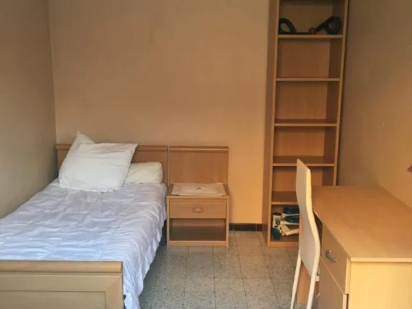 Chambre de 13m2 à louer sur Avignon