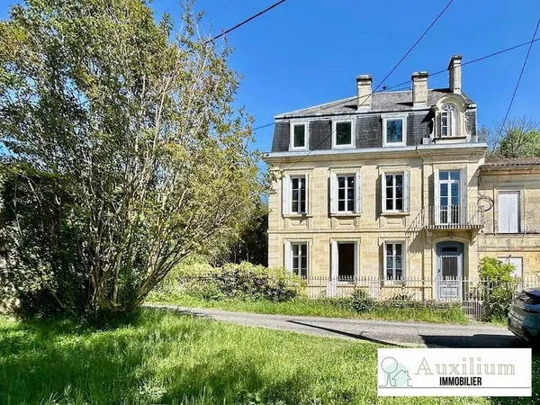Proche Bourg Sur Gironde