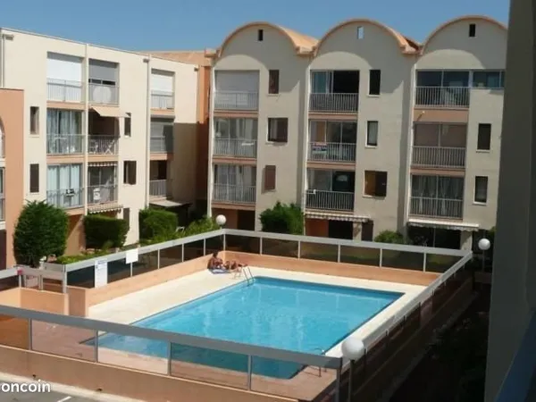 Type 2 - residence piscine - parking