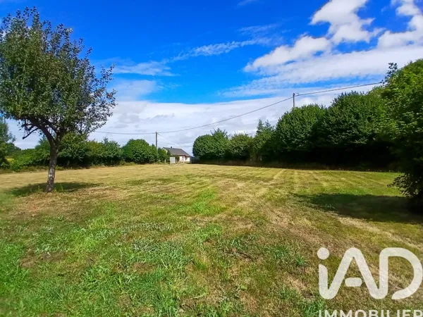 Terrain 3076 m²