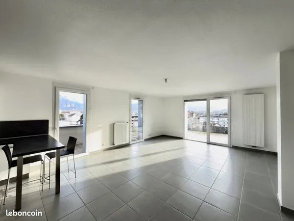 Duplex 5 pièces 128 m²