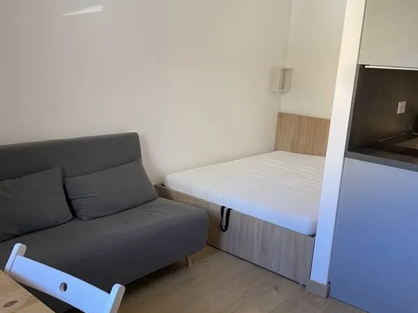 Saint Jacques 50 - Location Meublée , 4 mois minimum