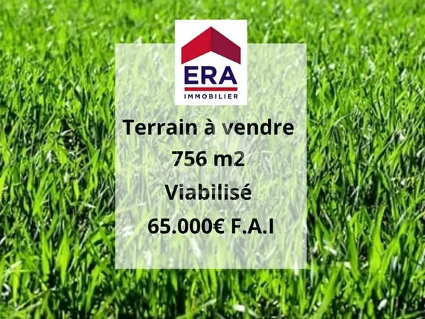 Terrain Bourg 756 m2 VIABILISE