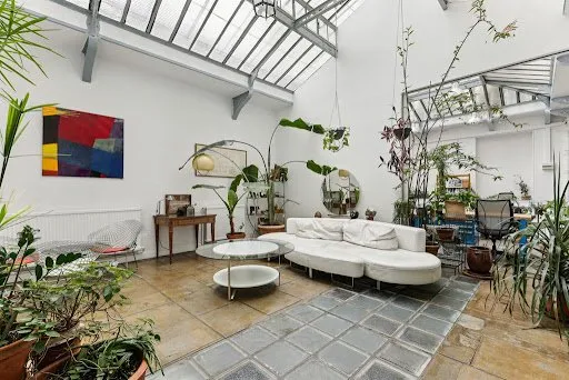 Appartement 10 pièces 260 m²