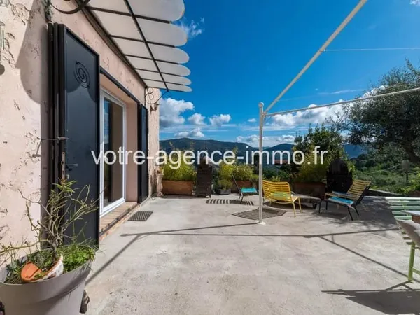 Aspremont grande maison avec jardin au calme