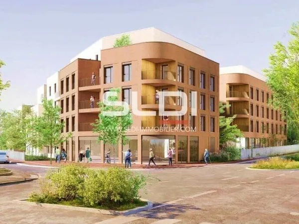 Local commercial 102 m²
