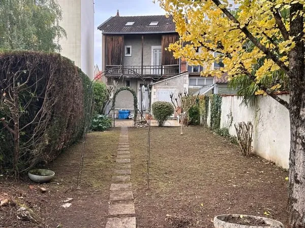 Maison 6 pièces 172 m²