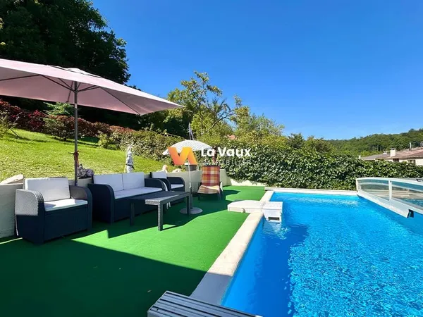 Maison Neuves-Maisons avec piscine