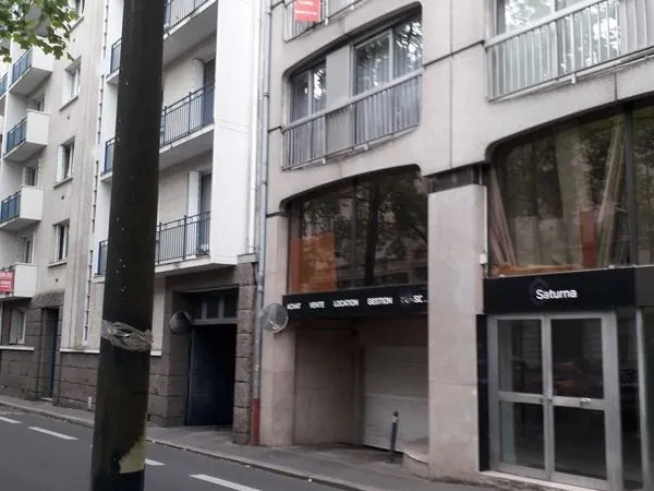 Parking guisthau