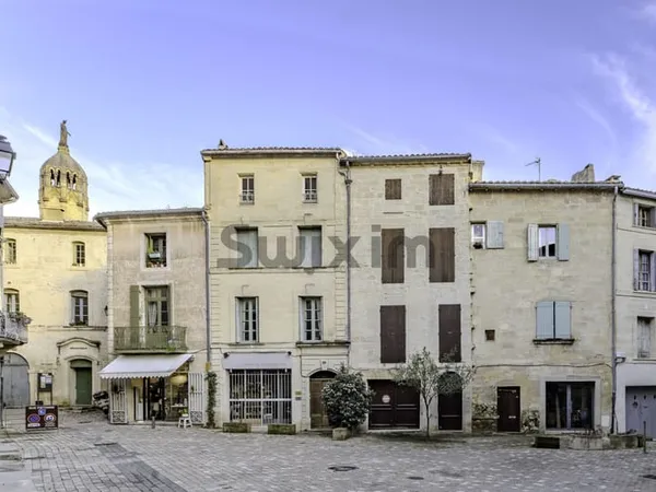SPECIAL INVESTISSEURS !! IMMEUBLE 3 APPARTEMENTS RENOVES + L