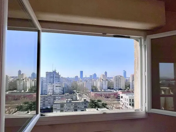 Appartement T3 - 80 m²- Très lumineux