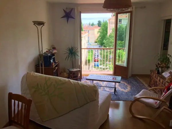 Propose colocation appartement 74m² Aix-en-Provence Nord