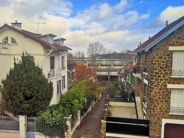 Loue appartement meublé 56m² - calme & lumineux T3 - campagne à Paris 19ème, Buttes Chaumont