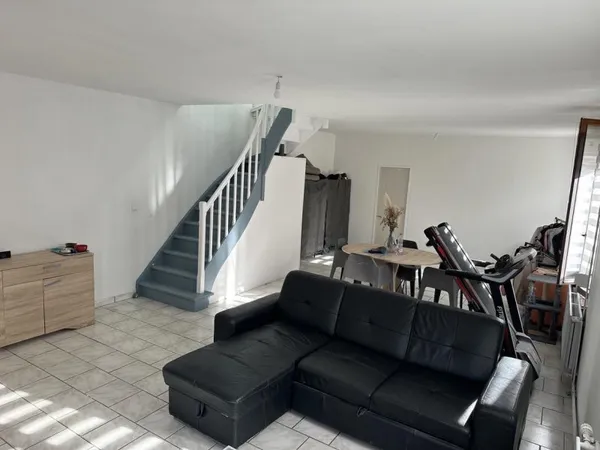 INDIVIDUELLE-semi-plain-pied-135m² sur 585m²