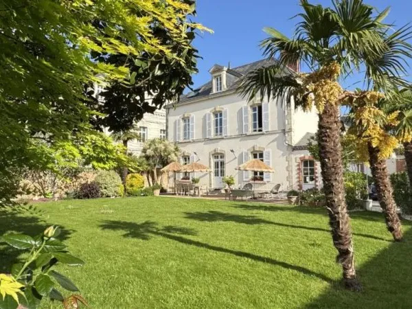 Maison 7 pièces 285 m²