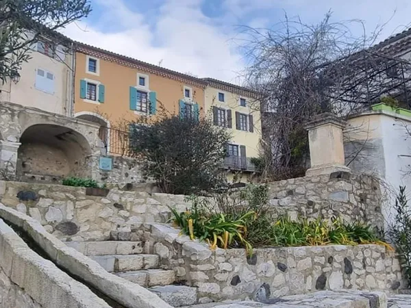 Maison 7 pièces 174 m²