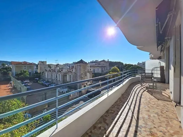 Appartement 2 pièces 61 m²