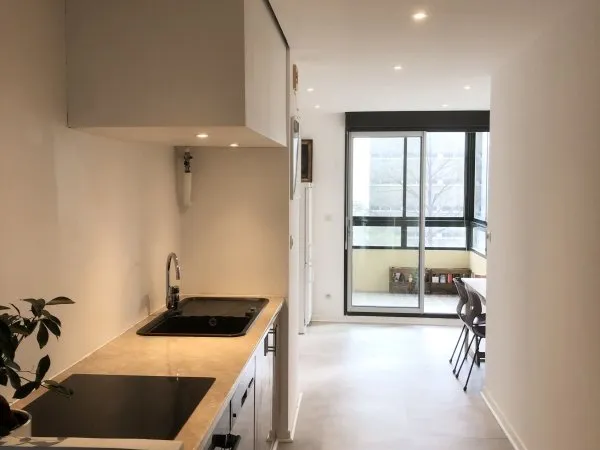 Loue chambre en colocation
