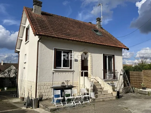 Maison sur sous-sol total
