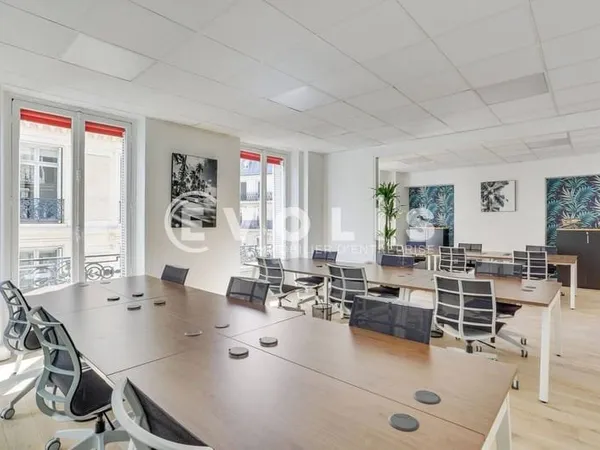 Bureaux 400 m²