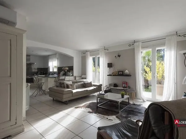 Maison 5 pièces 114 m²