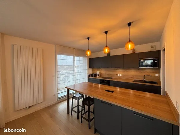 Appartement 6 pièces 129 m²