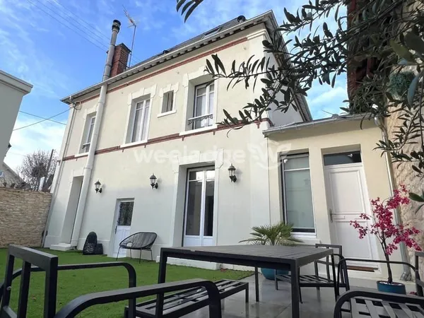 Mantes la Jolie, Matraits, 165m2 habitables, 6 chambres, Box dou