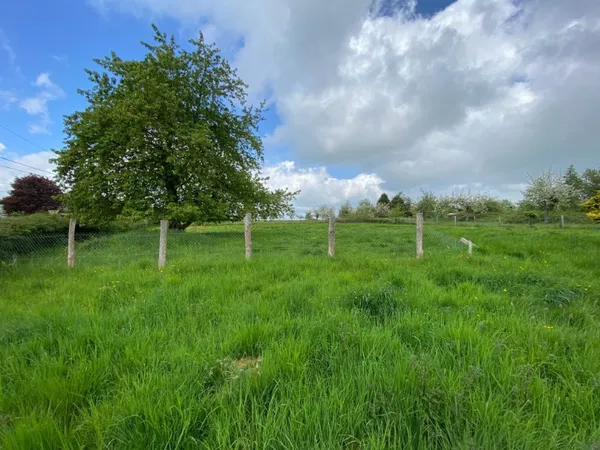 Terrain en individuel 872 m²