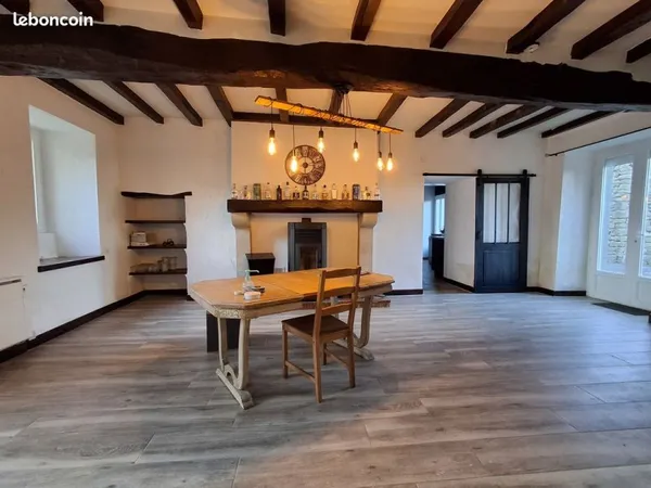 Maison 6 pièces 203 m²