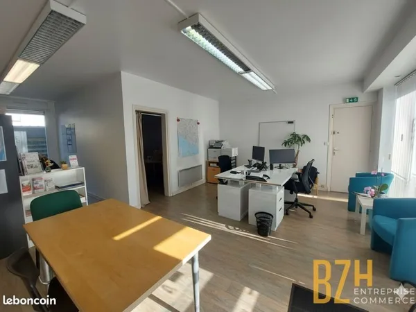 Bureaux, local commercial 50 m² LORIENT