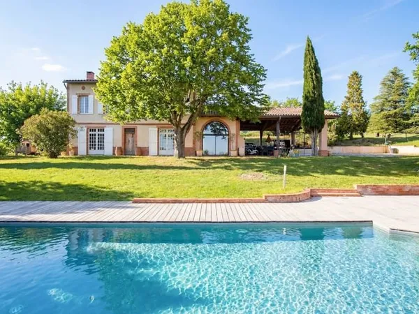 VERFEIL MAISON