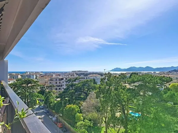 Appartement 3 pièces 106 m²